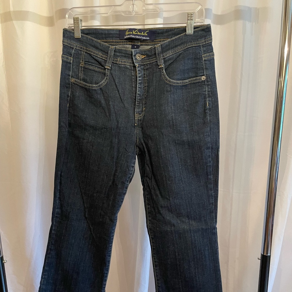 Vintage Gloria Vanderbilt dark wash jeans